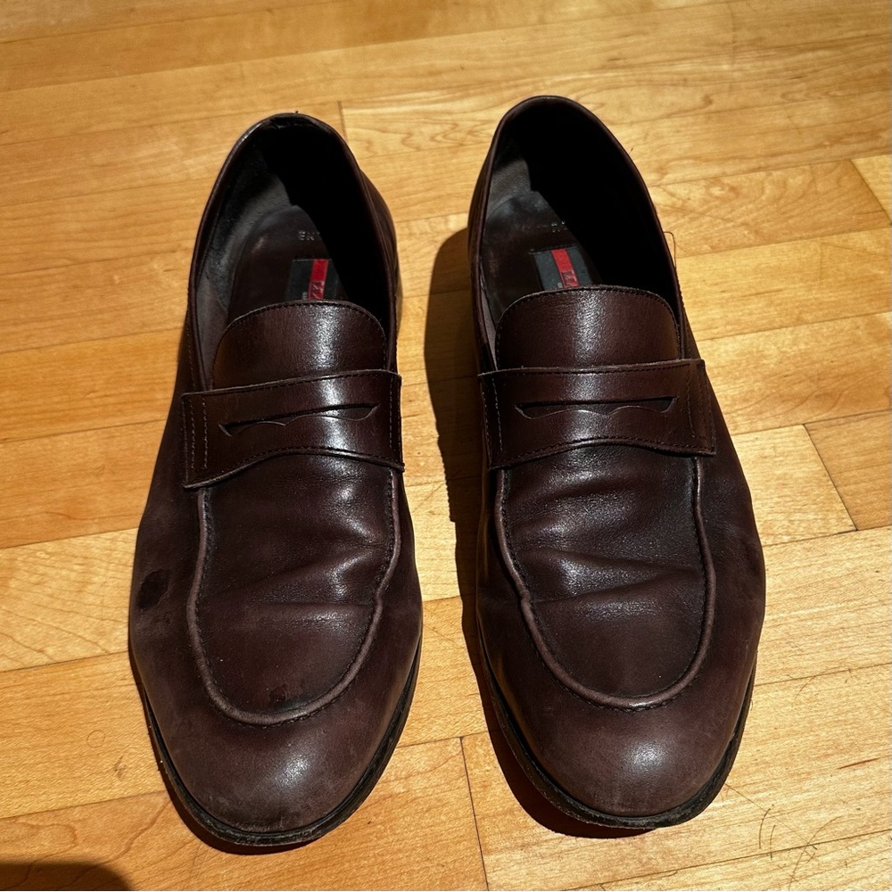 LLOYD Brown Dress Shoe .